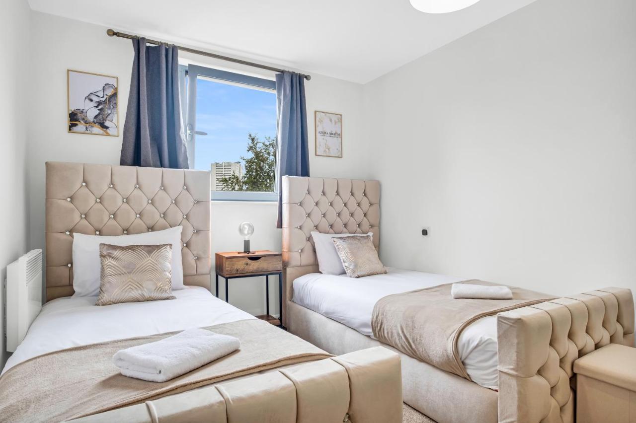 Stylish 4Th Floor 2 Bedroom En Suite City Centre Apartment With Parking By Azura Nights Birmingham Ngoại thất bức ảnh